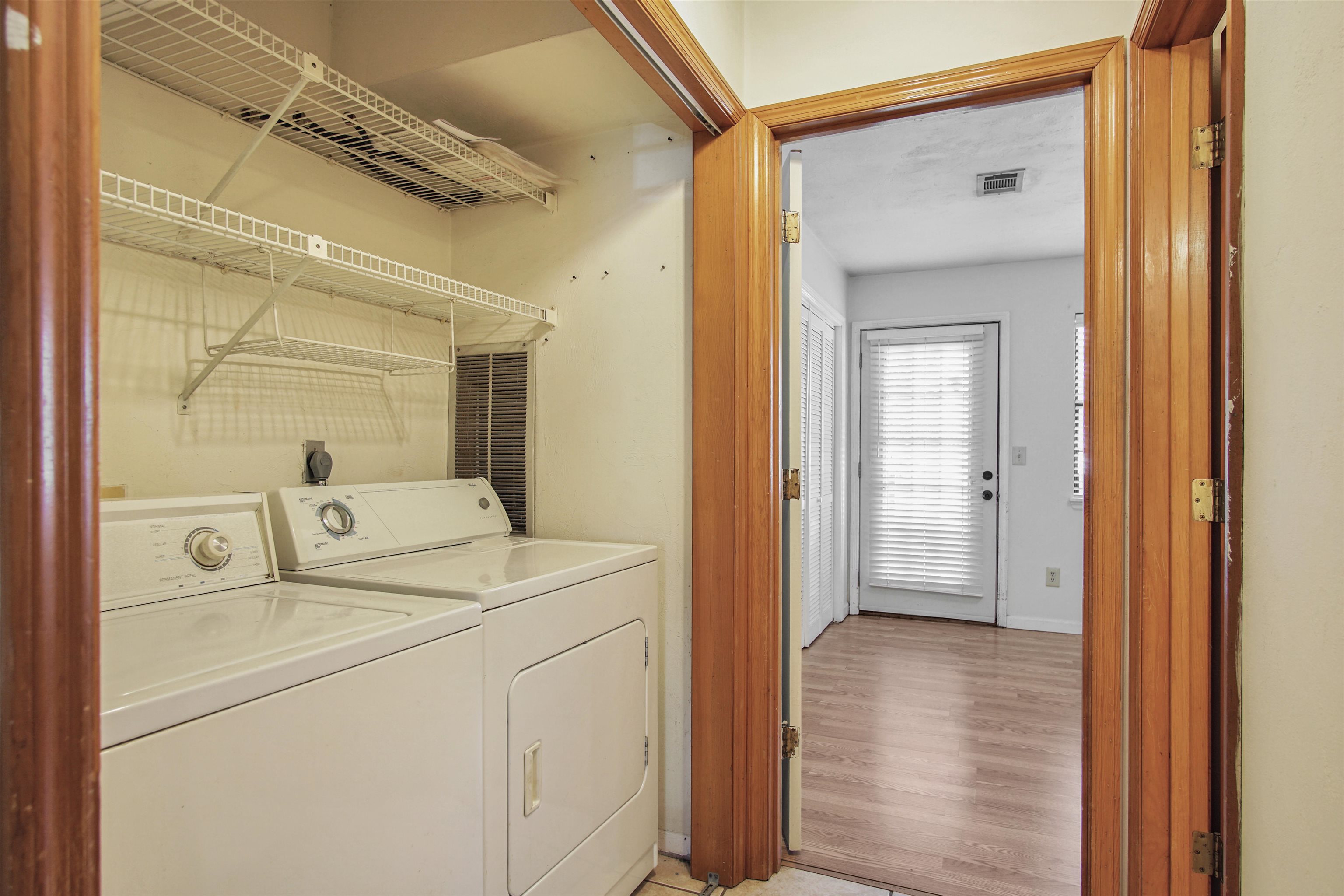 1816 Jackson Bluff Road, Unit B Tallahassee, FL 32304 - Photo 1 of 25 Gallery Image 1