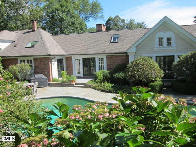 8 Edgemarth Hill Road Westport, CT 06880 - Photo 1 of 1 Gallery Image 1