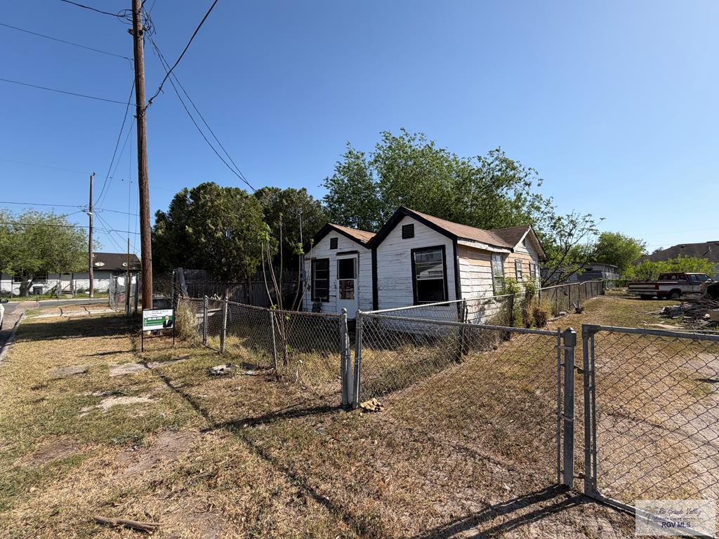 314 No Name Edcouch, TX 78538 - Photo 1 of 4 Gallery Image 1