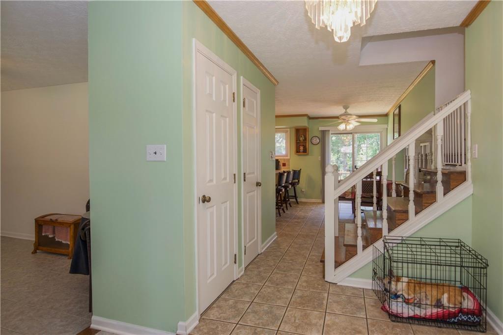 292 Leaning Tree Road Greenwood, IN 46142 - Photo 3 of 26 Gallery Image 3