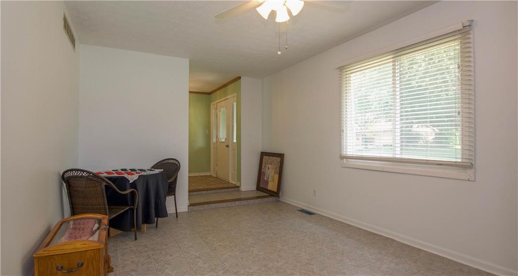 292 Leaning Tree Road Greenwood, IN 46142 - Photo 6 of 26 Gallery Image 6