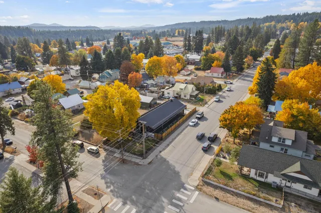 $750,000 | 101 South Scott Avenue, Newport, WA 99156