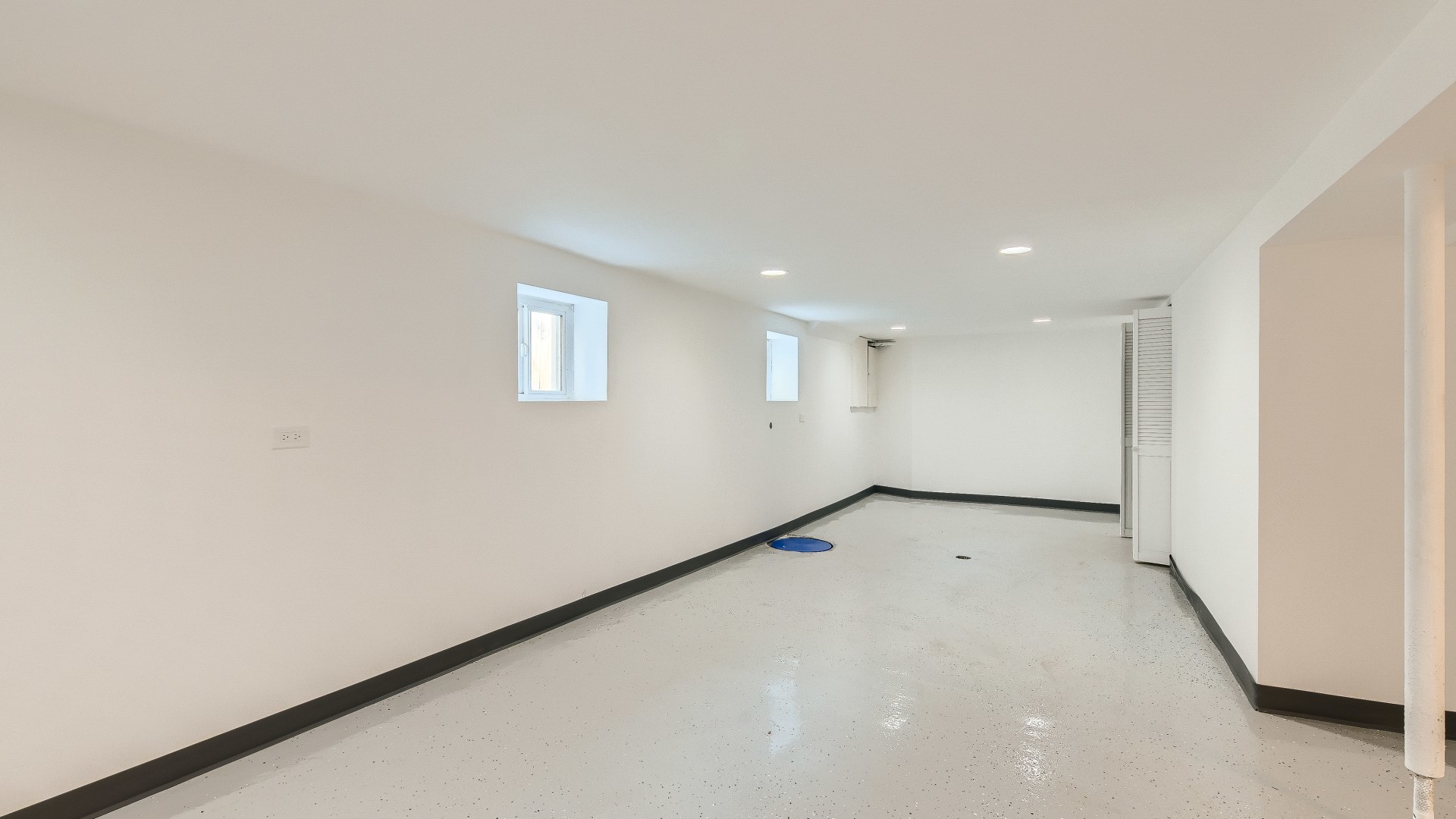 2209 North Kilpatrick Avenue Chicago, IL 60639 - Photo 20 of 22 a view of an empty room