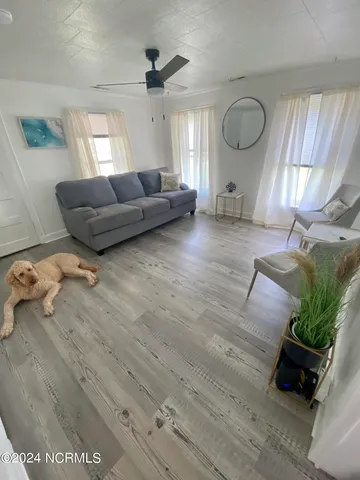 $1,500 | 3383 West Railroad Boulevard, Newport, NC 28570