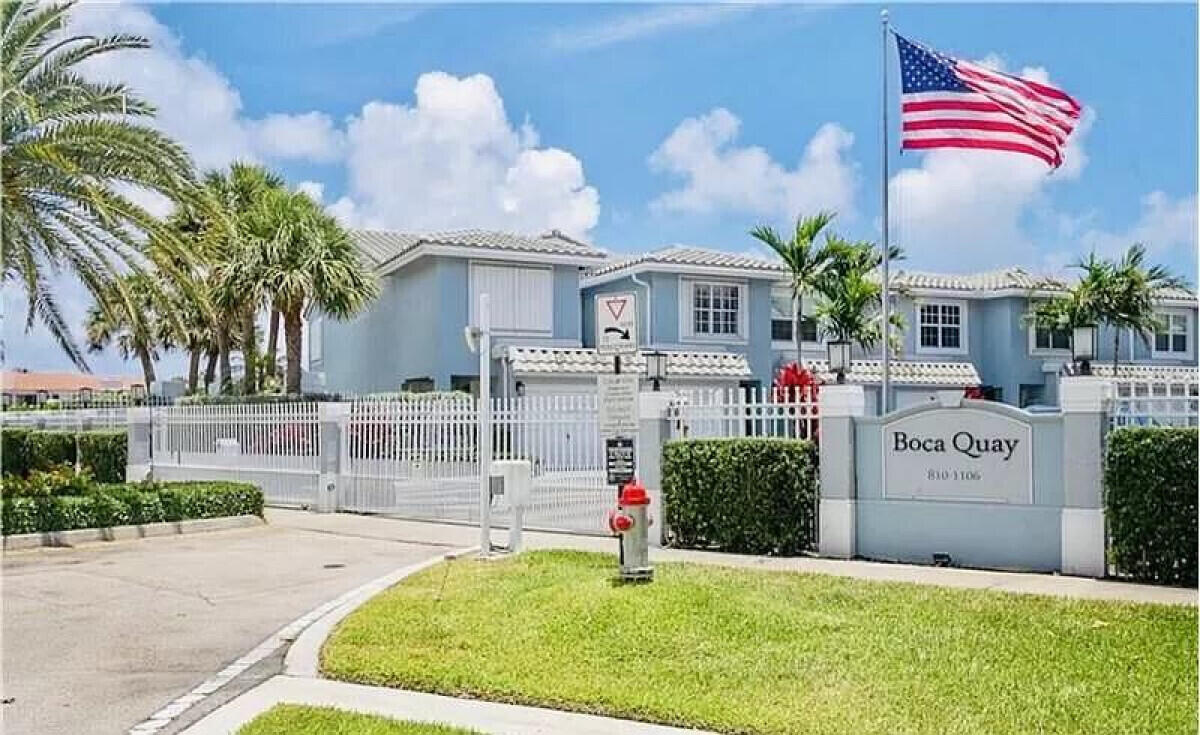 942 Jeffery Street Boca Raton, FL 33487 - Photo 13 of 14 13