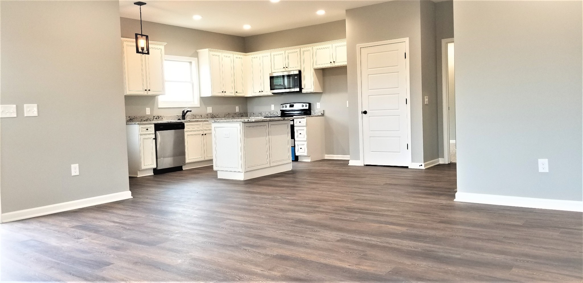 4165 Pyles Road Chapel Hill, TN 37034 - Photo 4 of 22 Gallery Image 4