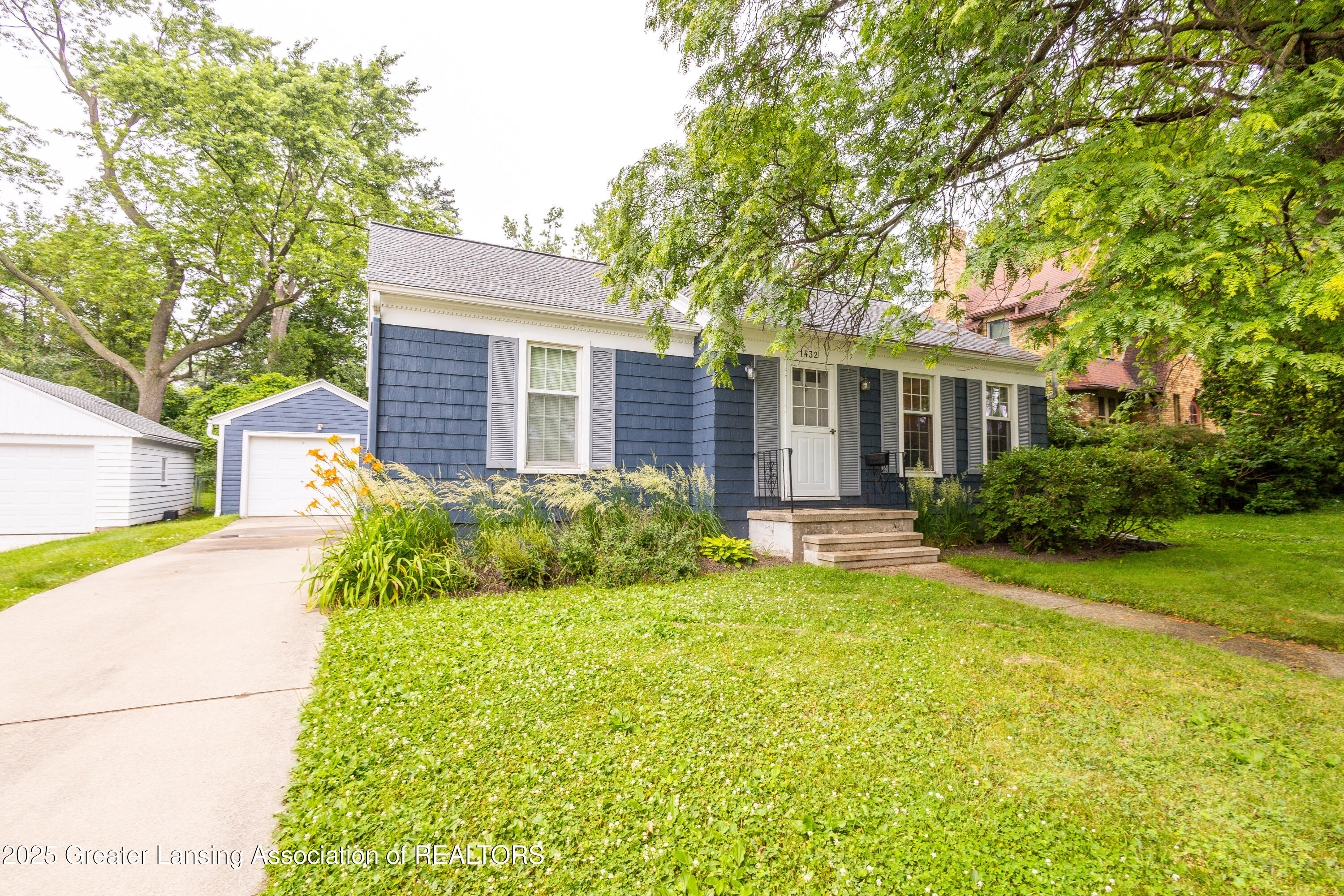 1432 Harvard Road East Lansing, MI 48823 - Photo 36 of 49 HARVARD EXT-2