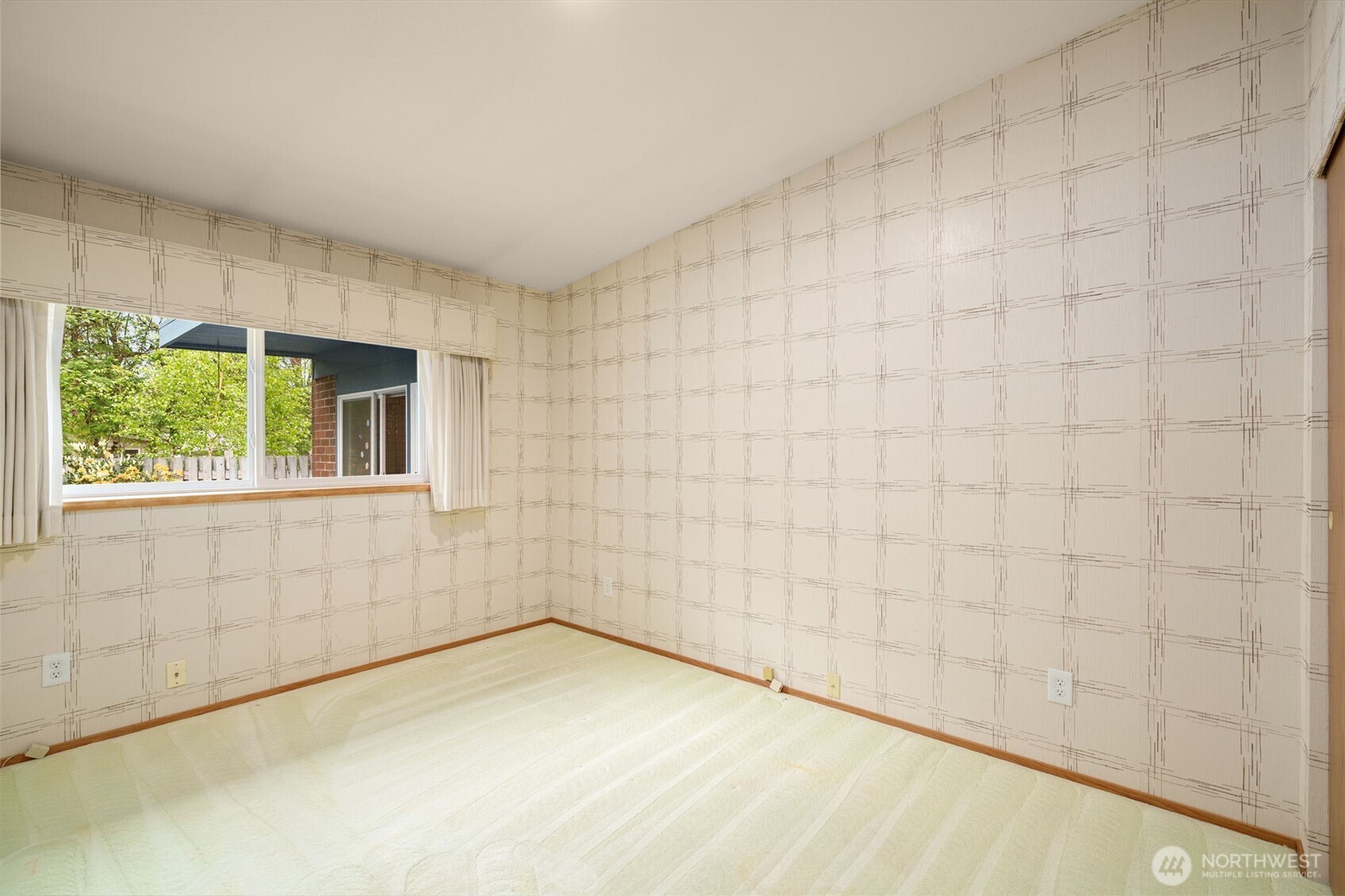 921 241st Place Southwest Bothell, WA 98021 - Photo 14 of 32
