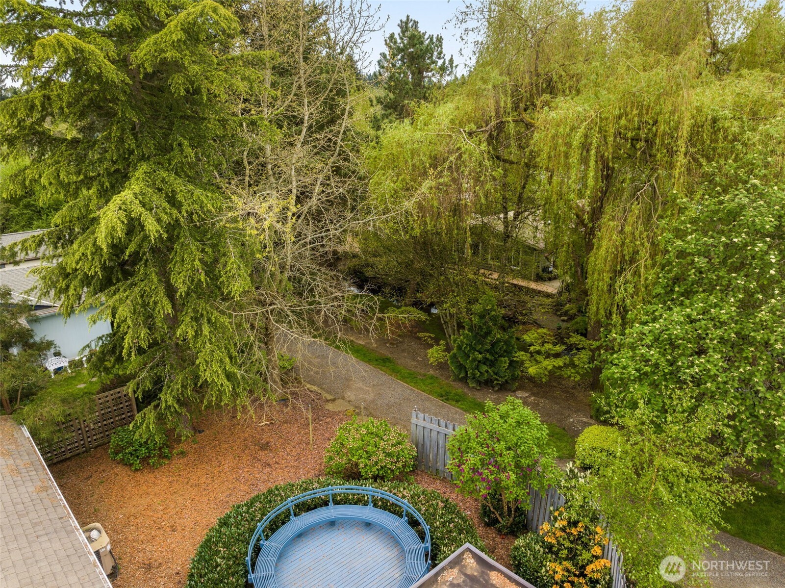 921 241st Place Southwest Bothell, WA 98021 - Photo 28 of 32
