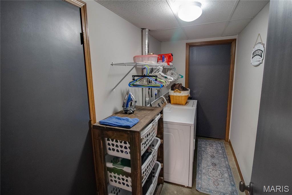 32952 Crystal Lake Road Jerseyville, IL 62052 - Photo 17 of 43