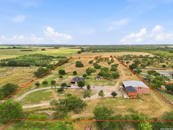 $600,000 | 19365 South Mc Connell Road, Atascosa, TX 78002