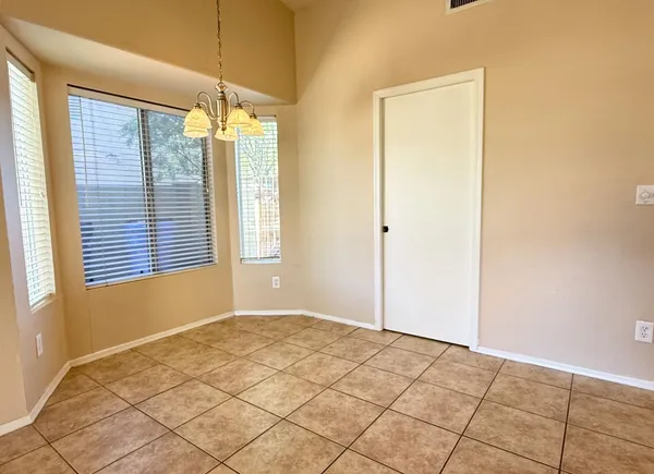 $2,195 | 509 West Ensueno Court, Gilbert, AZ 85233