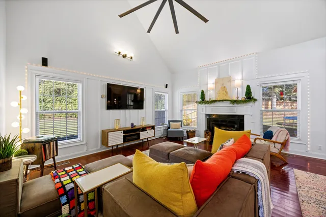 $529,900 | 355 Heritage Circle, Chatsworth, GA 30705