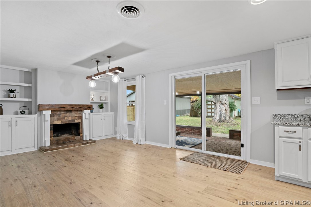 1298 South Thompson Road Lexington, IN 47138 - Photo 5 of 29 Gallery Image 5
