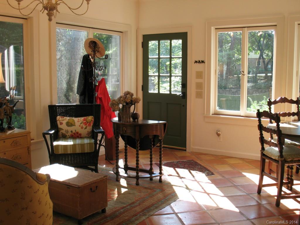 807 Concord Road Davidson, NC 28036 - Photo 6 of 24 Gallery Image 6