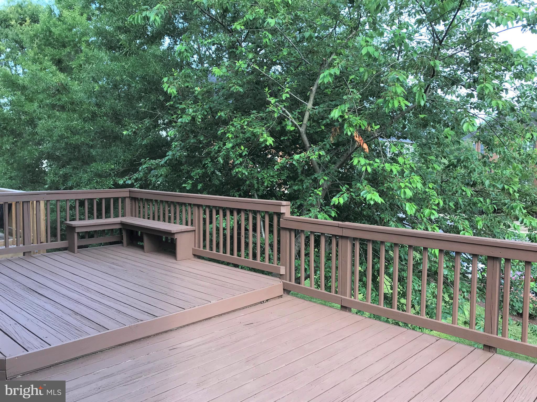 175 Riverton Place Edgewater, MD 21037 - Photo 20 of 26 Upper Deck