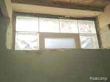 17040 Rudgate Street, Unit 109 Southgate, MI 48195 - Photo 12 of 16 Glass Block Windows.jpg