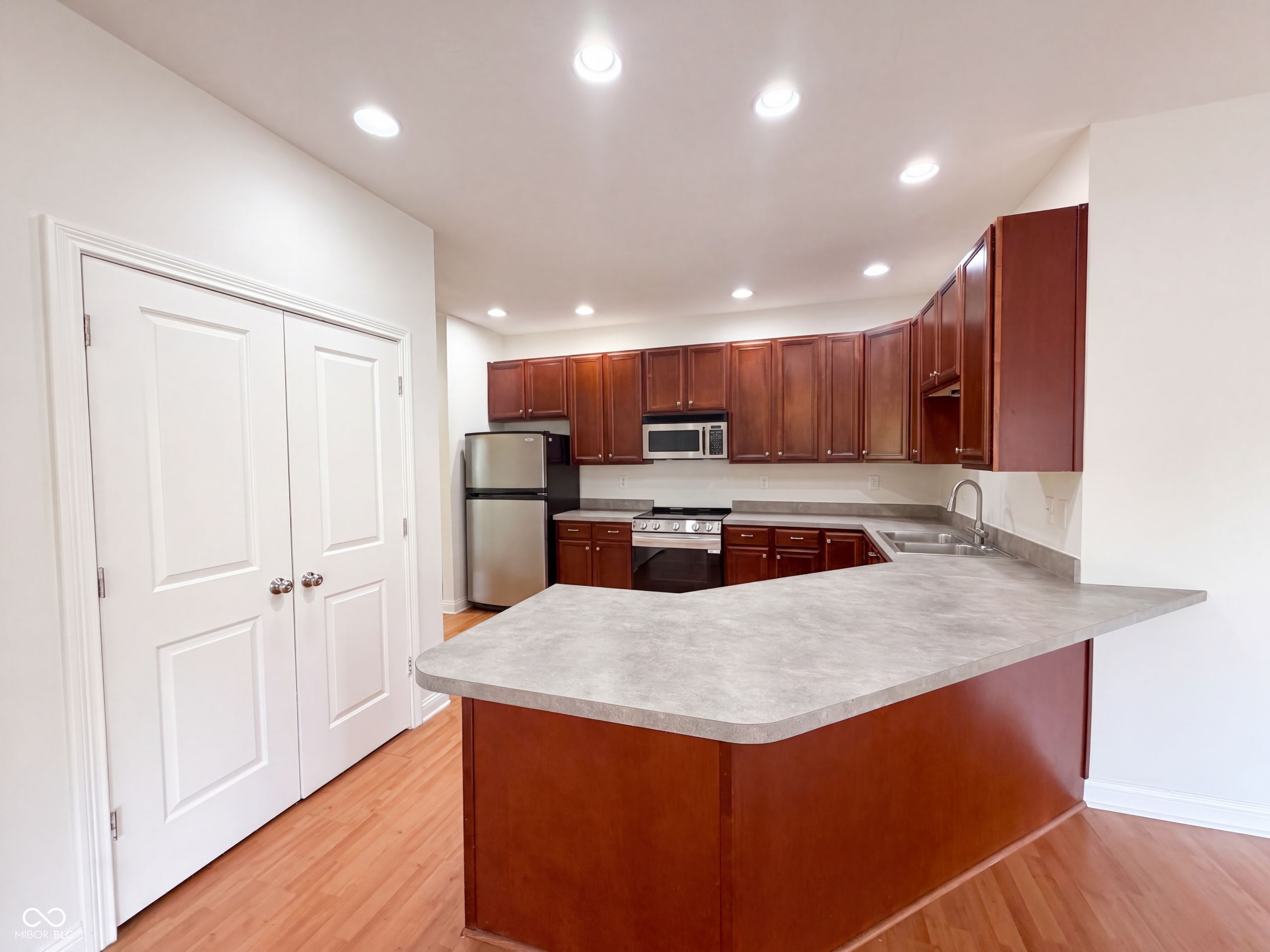 6234 Simien Road Indianapolis, IN 46237 - Photo 18 of 19 Gallery Image 18