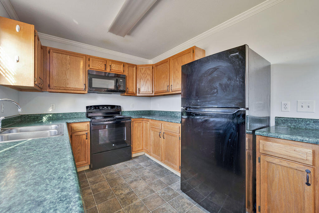 4073 Alexis Circle Chattanooga, TN 37406 - Photo 16 of 41 Other view of kitchen