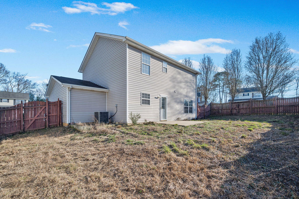 4073 Alexis Circle Chattanooga, TN 37406 - Photo 36 of 41 Back with fenced backyard