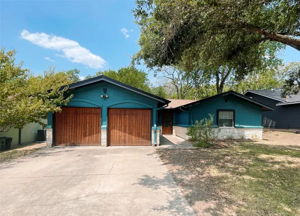 $3,000 | 7018 Crosswood Drive, Austin, TX 78745