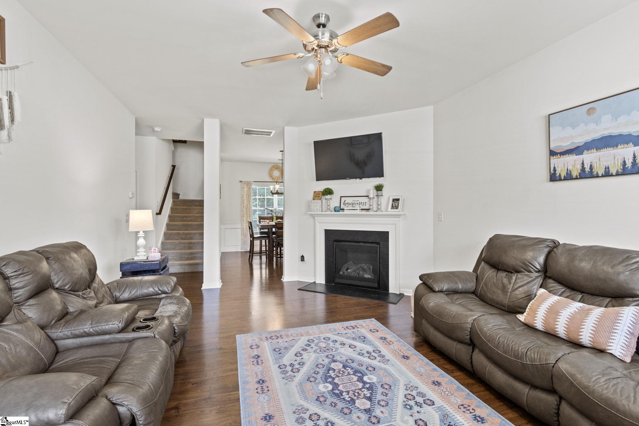 230 Addlestone Circle Fountain Inn, SC 29644 - Photo 2 of 20 Gallery Image 2