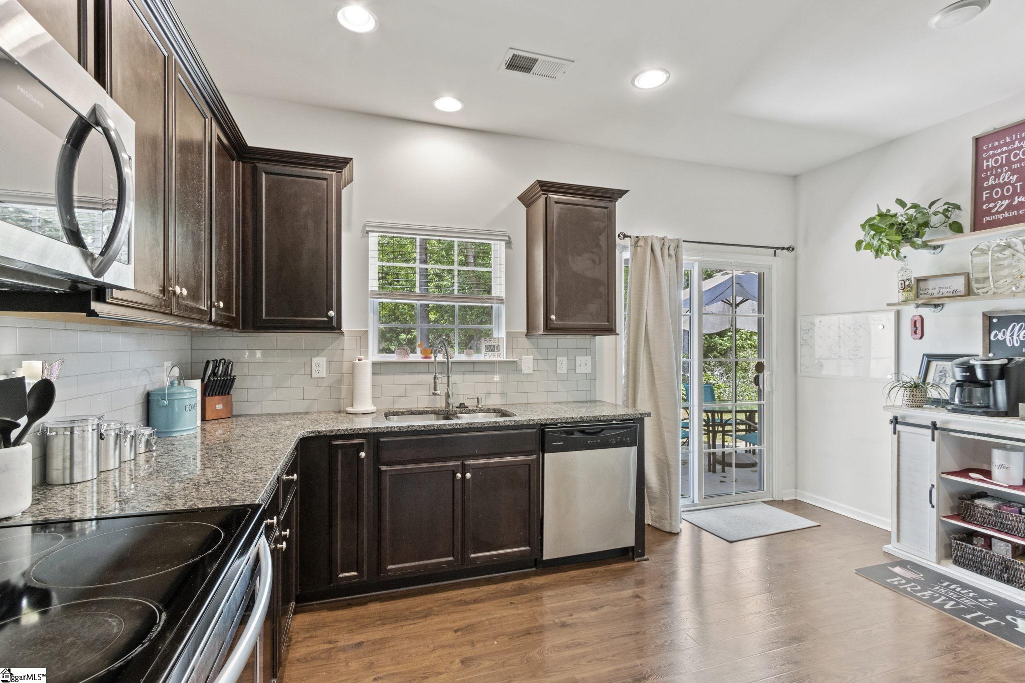 230 Addlestone Circle Fountain Inn, SC 29644 - Photo 8 of 20 Gallery Image 8