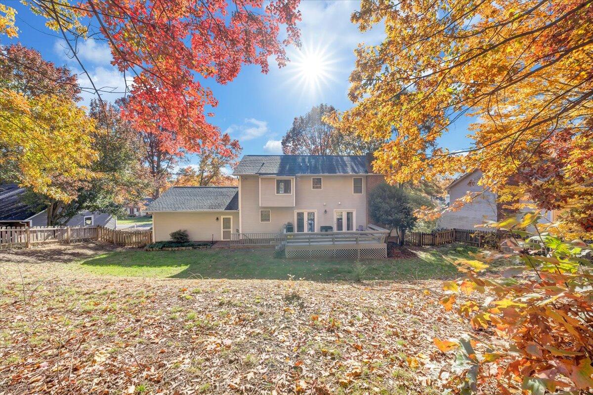 6128 Buckland Mill Road Roanoke, VA 24019 - Photo 11 of 37 a view of a house with a yard