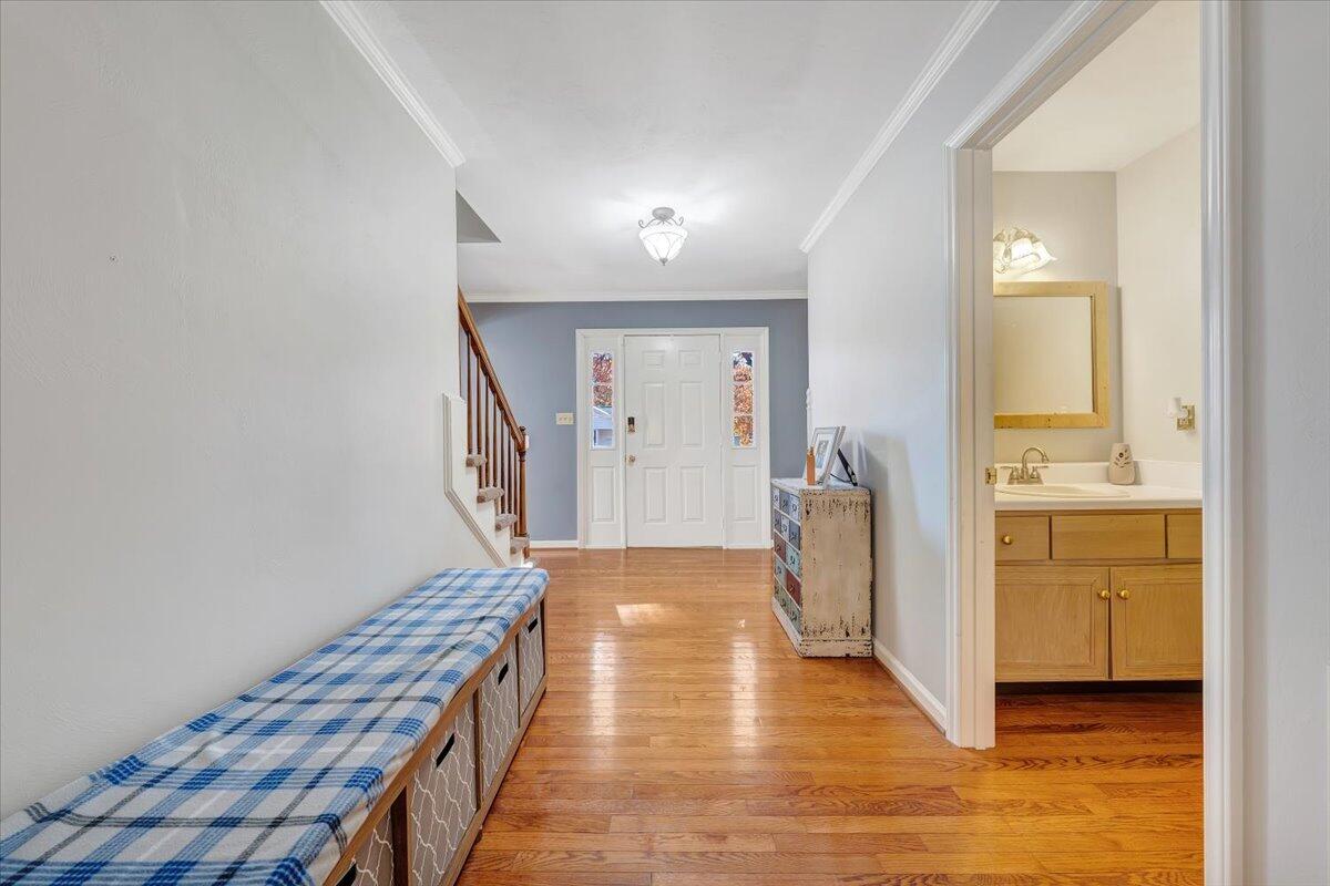 6128 Buckland Mill Road Roanoke, VA 24019 - Photo 16 of 37 a view of hallway with wooden floor