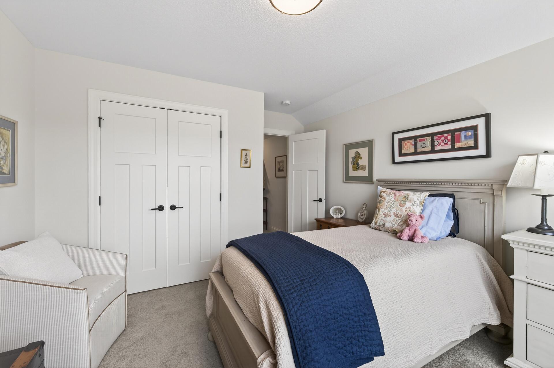 5039 Dale Ridge Road Woodbury, MN 55129 - Photo 31 of 42