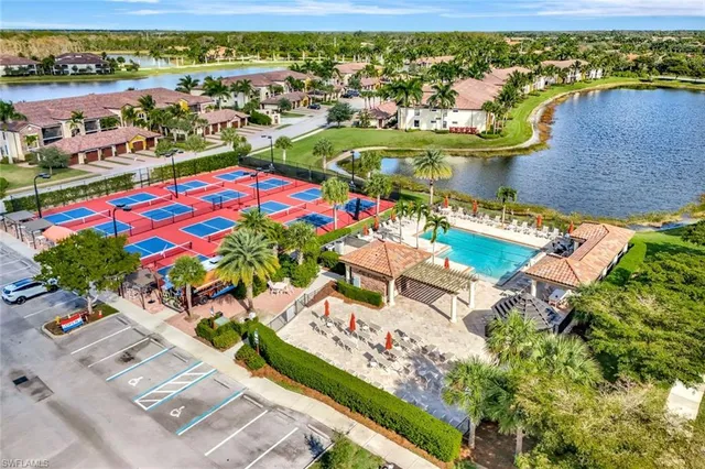 $469,000 | 9554 Trevi Court, Unit 4726, Naples, FL 34113