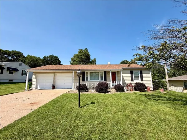 $250,000 | 10604 East 75th Street, Raytown, MO 64133