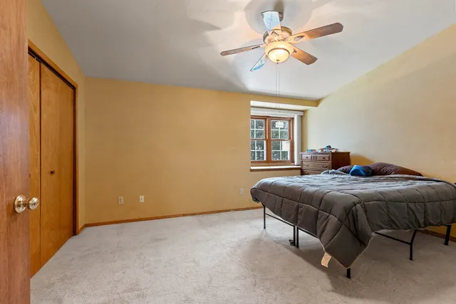 $219,900 | 2575 Telluride Trail, Unit E, Howard, WI 54313