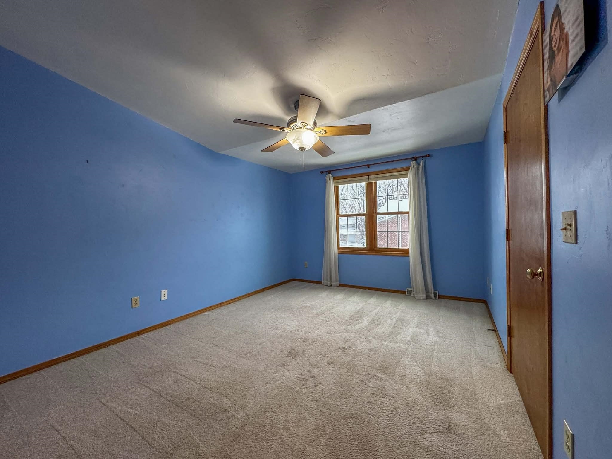 2575 Telluride Trail, Unit E Howard, WI 54313 - Photo 8 of 14