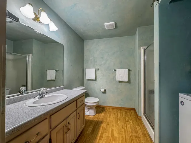 $219,900 | 2575 Telluride Trail, Unit E, Howard, WI 54313