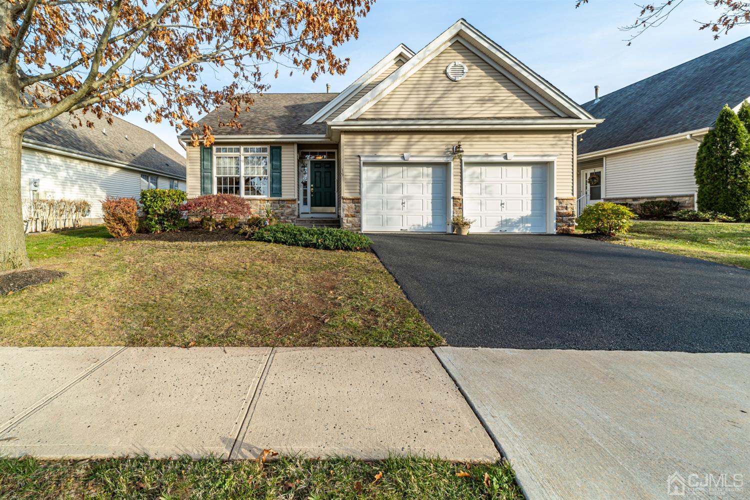 15 Stryker Road Somerset, NJ 08873 - Photo 24 of 24 front view of a house and a yard