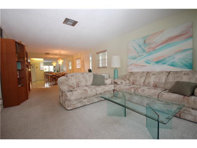 632 Hummingbird Lane, Unit 632 Delray Beach, FL 33445 - Photo 4 of 9 Additional Photo