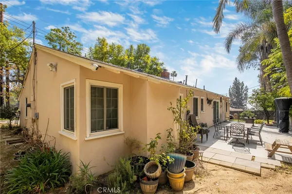 $1,999,000 | 1045 Sierra Madre Villa Avenue, Pasadena, CA 91107