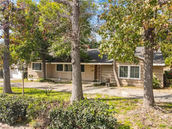 $1,999,000 | 1045 Sierra Madre Villa Avenue, Pasadena, CA 91107