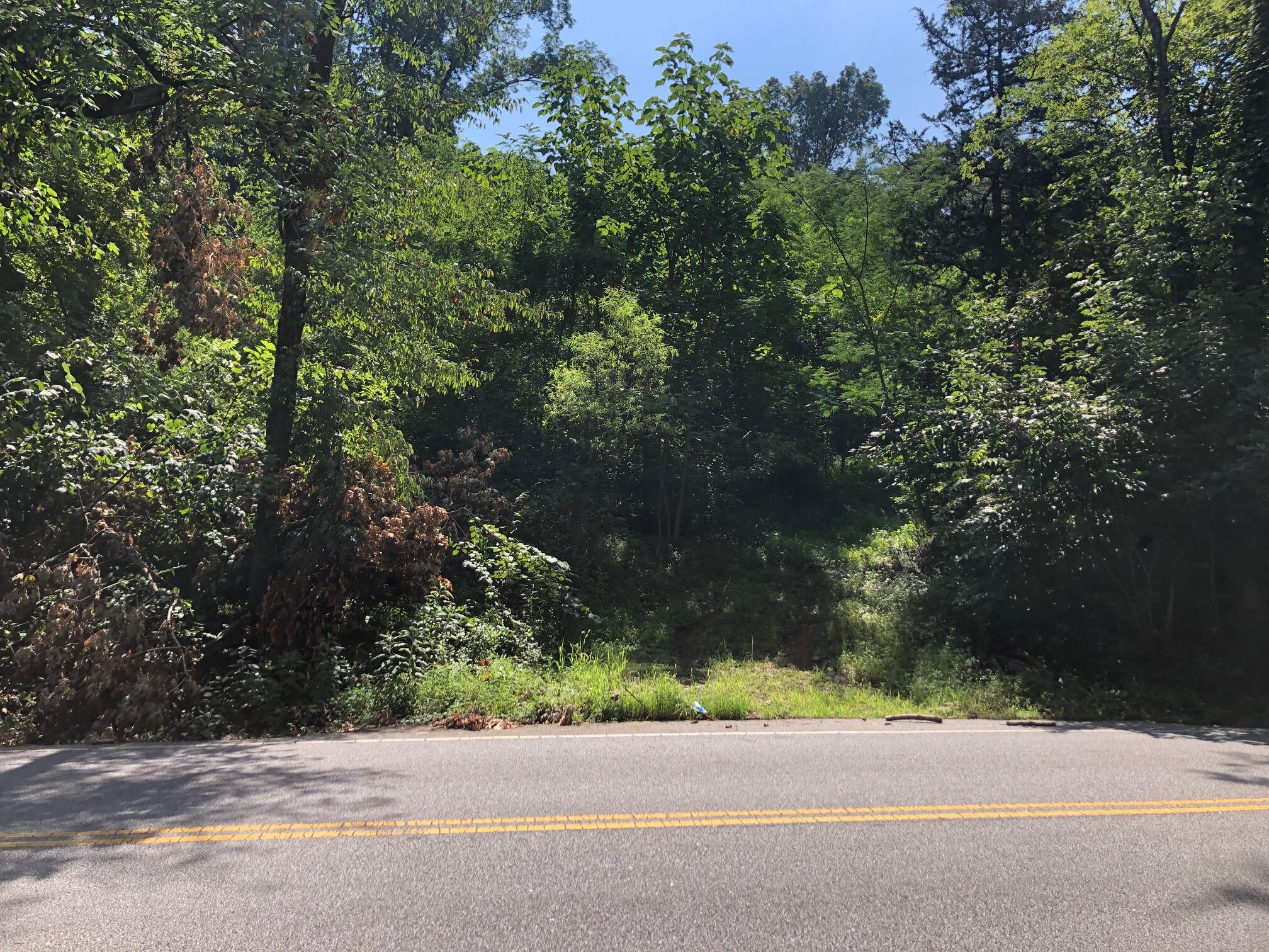 6829 Big Ridge Road, Unit RD Hixson, TN 37343 - Photo 1 of 11 IMG_7120