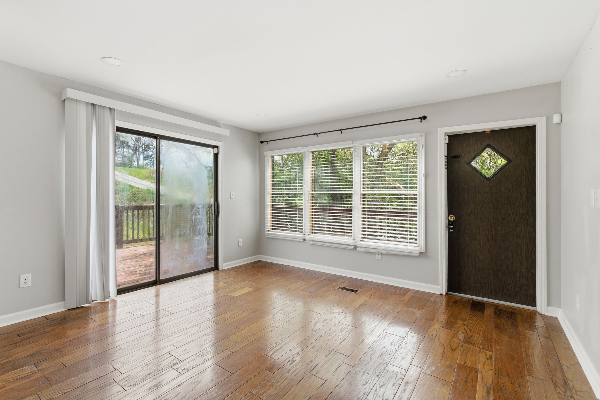 310 Larkin Springs Road Madison, TN 37115 - Photo 10 of 33