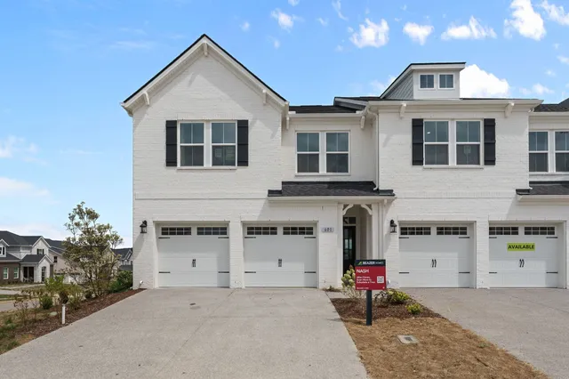 $419,990 | 629 Clb Vw Way, Mount Juliet, TN 37122