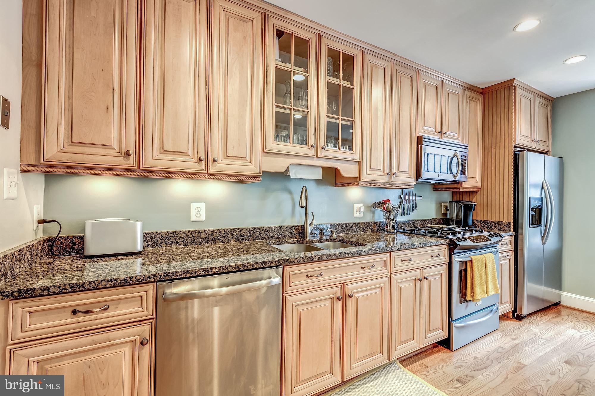 508 D Street Northeast Washington, DC 20002 - Photo 8 of 33