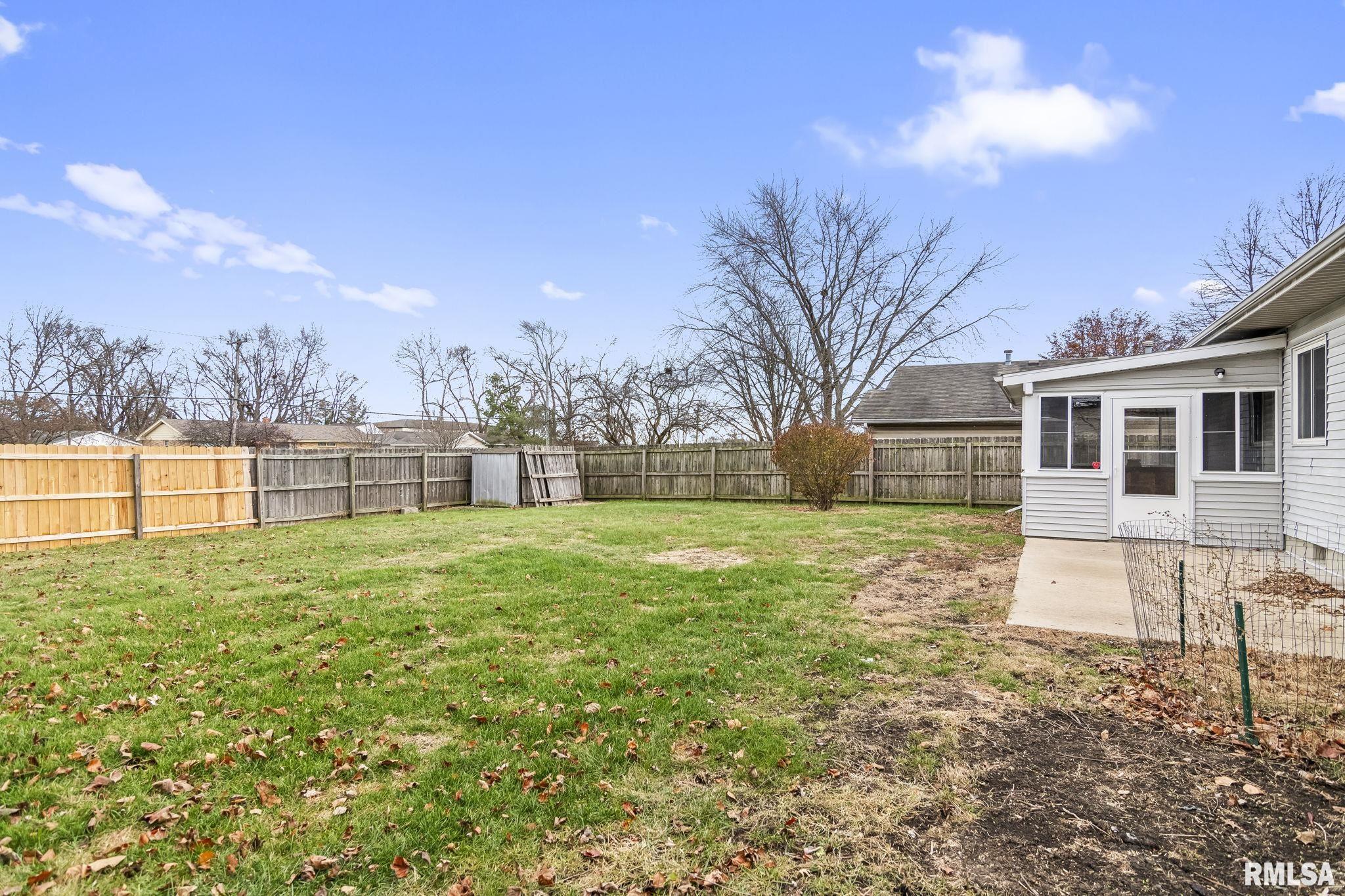 4616 Trevi Drive Springfield, IL 62703 - Photo 30 of 33 Gallery Image 30