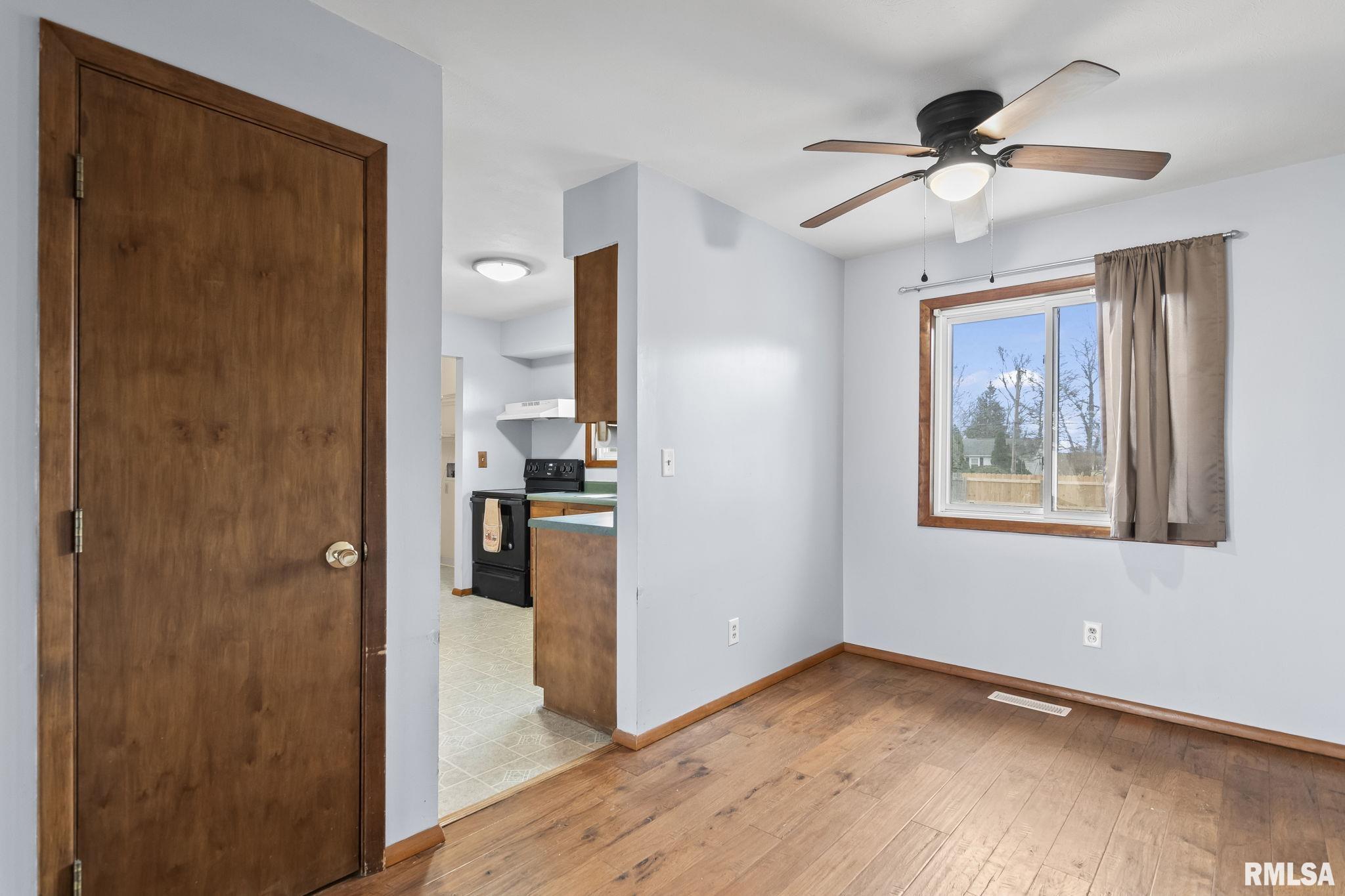 4616 Trevi Drive Springfield, IL 62703 - Photo 10 of 33 Gallery Image 10