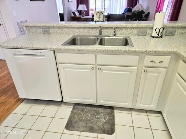 $229,000 | 880 Great Egret Circle Southwest, Unit 10F, Sunset Beach, NC 28468