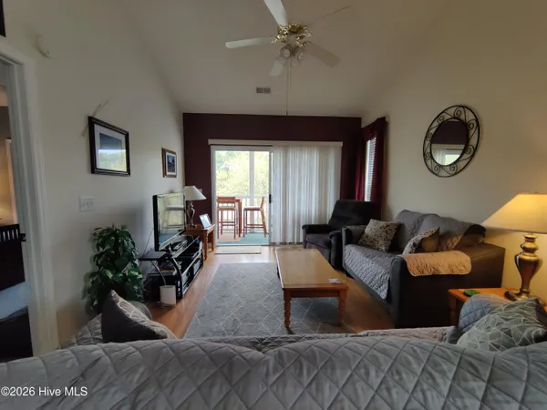 $229,000 | 880 Great Egret Circle Southwest, Unit 10F, Sunset Beach, NC 28468