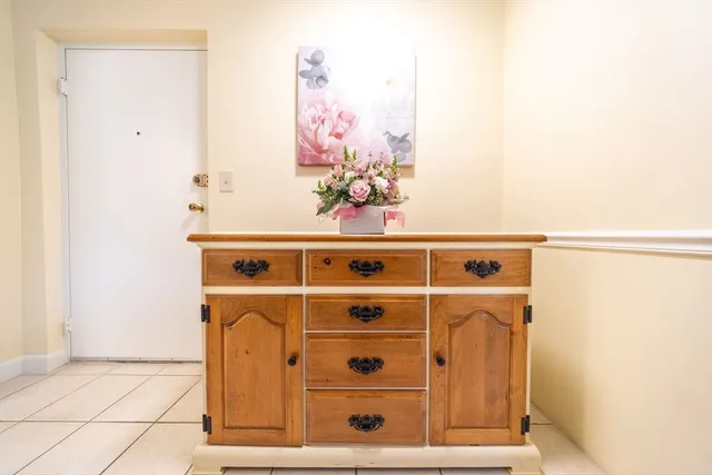 a view of utility room