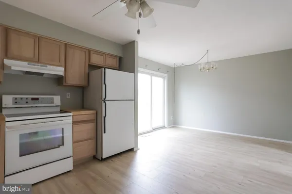 $2,800 | 1940 Arrowood Drive, Bensalem, PA 19020