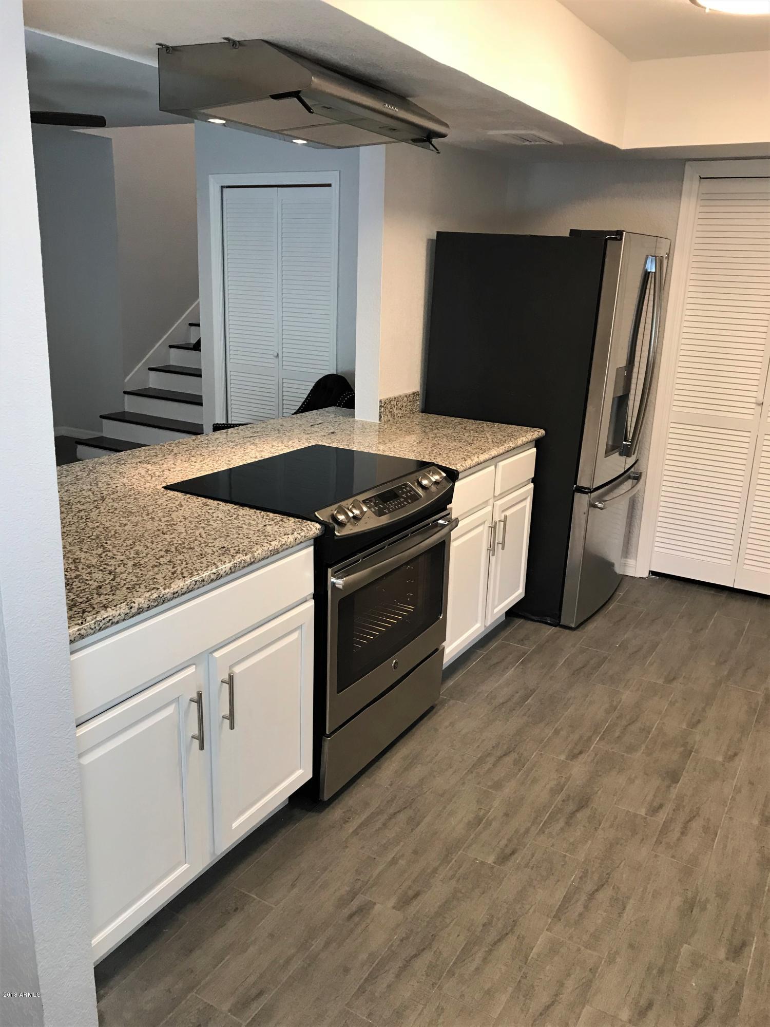 7438 Hum Road, Unit 106 Carefree, AZ 85377 - Photo 18 of 55 Kitchen